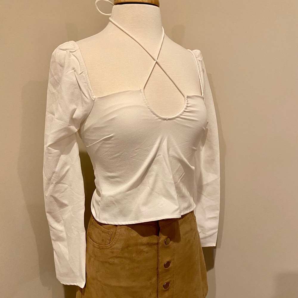 Abercrombie & Fitch Keyhole Top